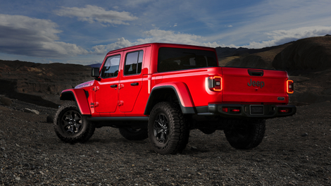 Illustration for article titled The $62,310 Jeep Gladiator Launch Edition Sold Out in a Day
